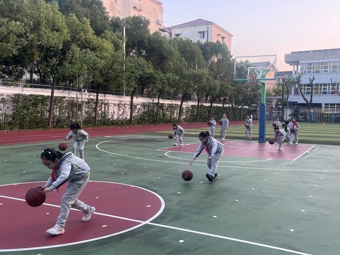 篮球模拟训练中的体能训练解决方案_0